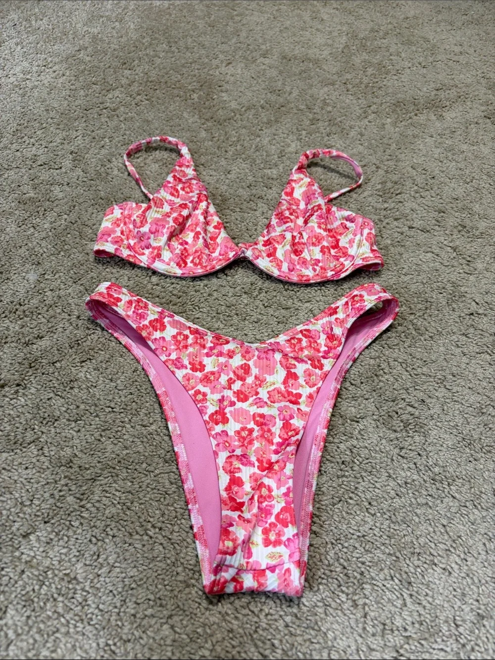 Hollister Cheekiest Bikini Set Pink Floral Pattern Small /XS